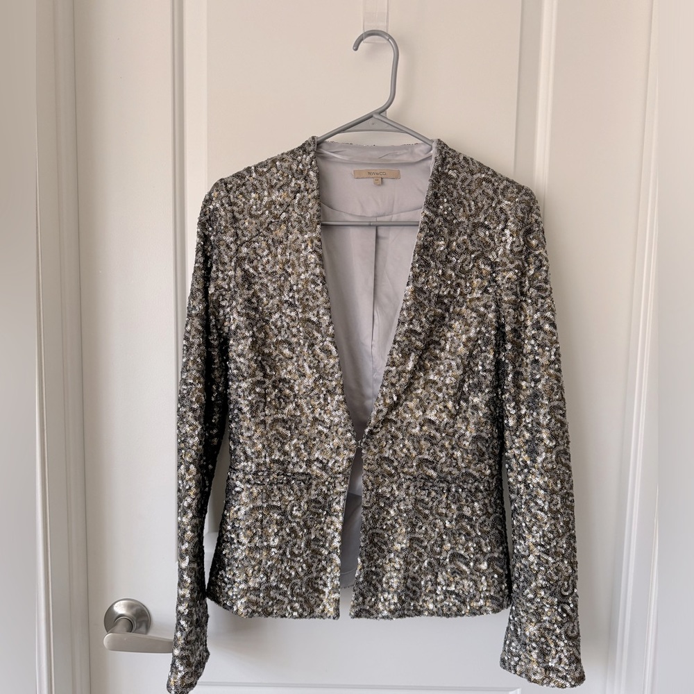 Multi Metal coloured Sequin Blazer! Eye catching and very classy SIZE S lined